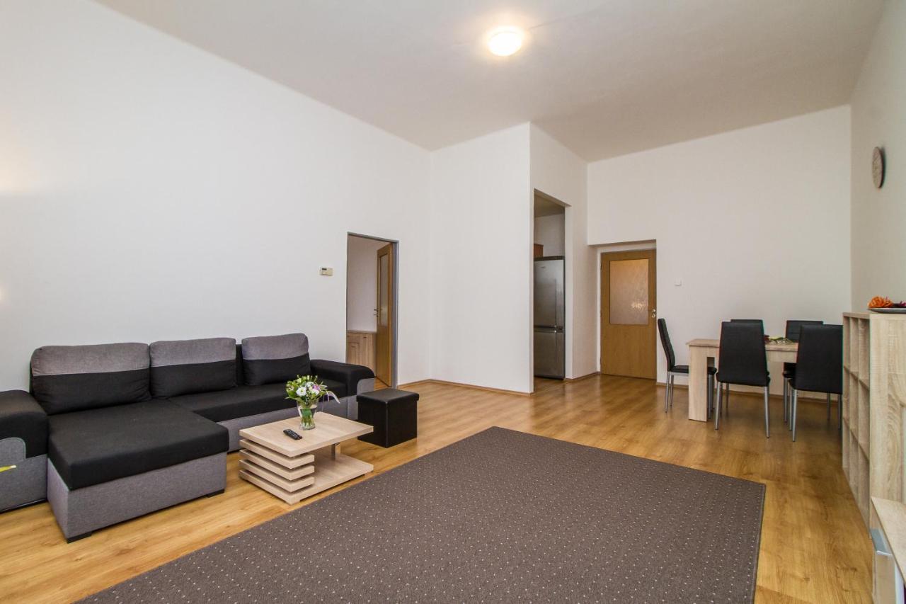 Silver Apartments Кутна-Гора Экстерьер фото