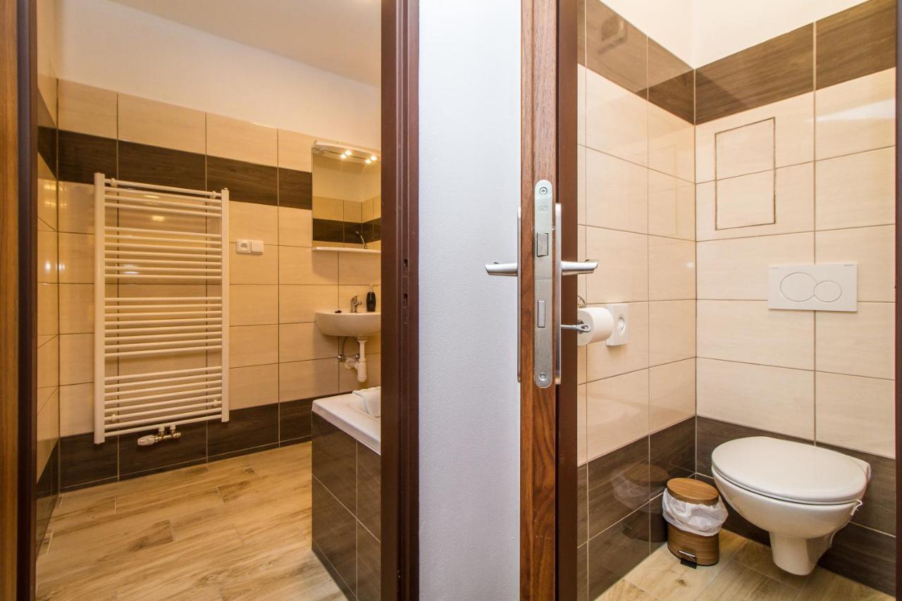 Silver Apartments Кутна-Гора Экстерьер фото