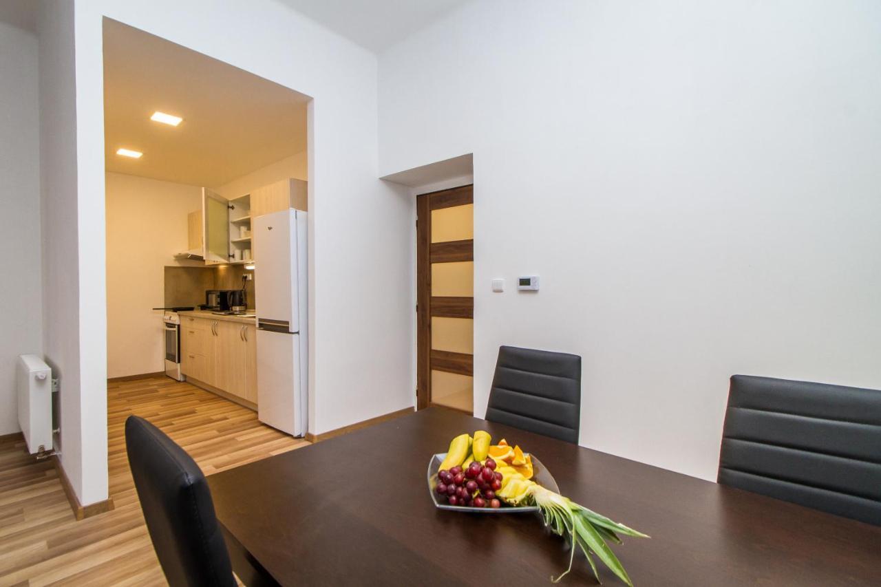 Silver Apartments Кутна-Гора Экстерьер фото