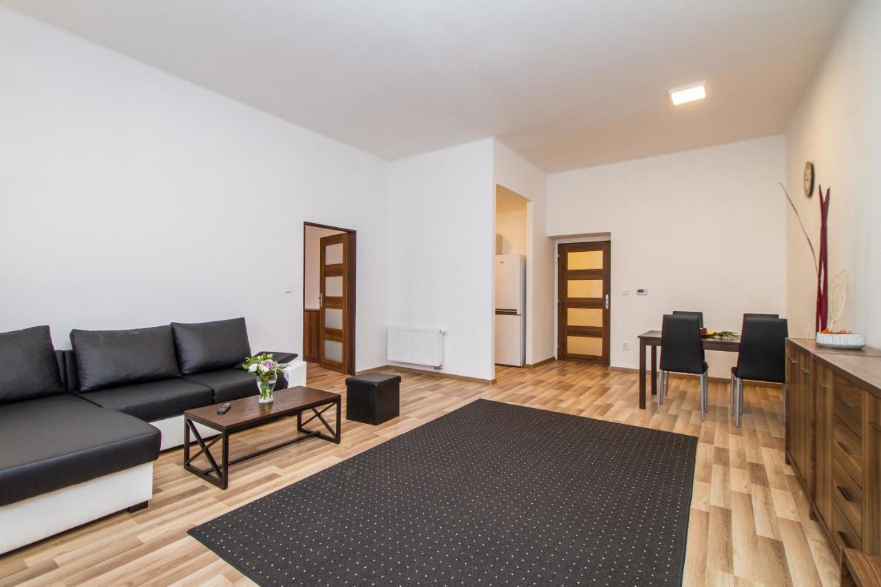 Silver Apartments Кутна-Гора Экстерьер фото