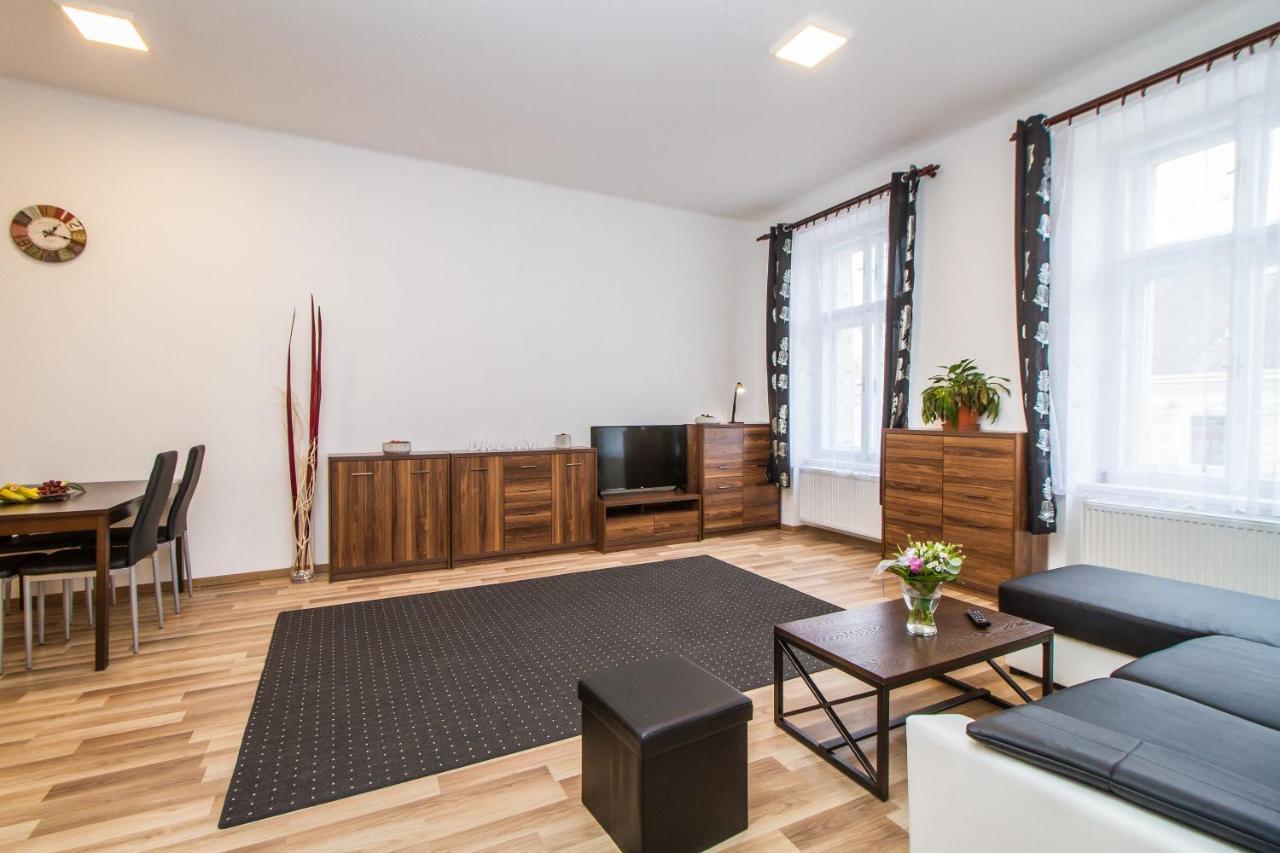Silver Apartments Кутна-Гора Экстерьер фото